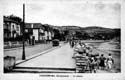 PASEO DE LOS BOLOS. PLAYA. CARPAS. GENTE. AUTOMÓVIL. GOIZUT. LORAITZ