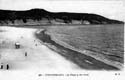 PLAYA. CABO HIGUER. CARPAS. GENTE (1915)