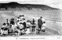 NIÑOS Y NIÑERAS EN PLAYA. PLAYA. CABO HIGUER