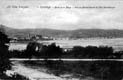 HENDAIA: CASAS. AL FONDO VISTA DE HONDARRIBIA  (1906)