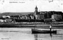 VISTA CASCO ANTIGUO: IGLESIA. CASTILLO. BARCA. BARQUERO. RÍO BIDASOA (1934)