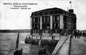 HOTEL PEÑÓN. BARCAS DE VELA. TRANVIA. GENTE (1917)