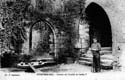 INTERIOR CASTILLO CARLOS V. PATIO. CARABINERO