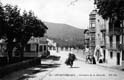 CALLE MINASOROETA. CARRETERA DE LA ALAMEDA. MUJERES CON CARRO.